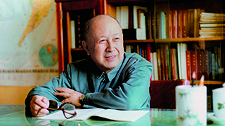 錢(qián)學(xué)森：外國(guó)人能搞的，中國(guó)人為什么不能搞？