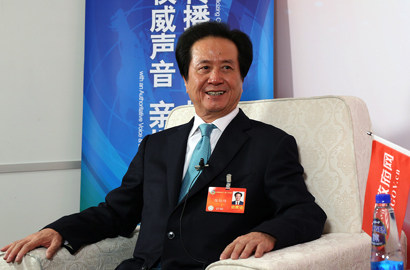 全國政協(xié)委員陳經(jīng)緯做客新華網(wǎng)、中國政府網(wǎng)兩會訪談