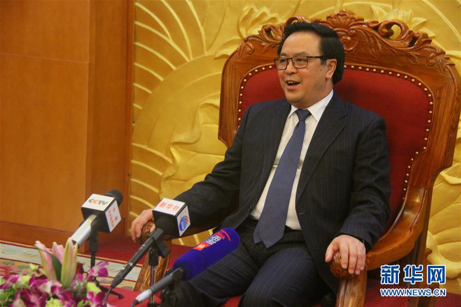 （XHDW·圖文互動）專訪：愿中國人民在中共領導下取得更多成就——訪越共中央委員、中央對外部部長黃平君