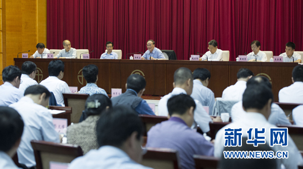 7月16日，中共中央政治局常委、中央紀(jì)委書(shū)記、中央巡視工作領(lǐng)導(dǎo)小組組長(zhǎng)王岐山在北京出席2014年中央第二輪巡視工作動(dòng)員部署會(huì)并講話。新華社記者黃敬文 攝 