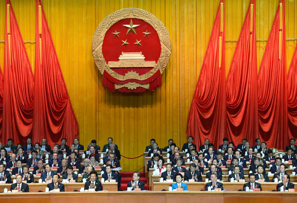 10月1日，慶祝中華人民共和國(guó)成立66周年暨新疆維吾爾自治區(qū)成立60周年大會(huì)在新疆人民會(huì)堂隆重舉行。 新華社記者 高潔 攝 