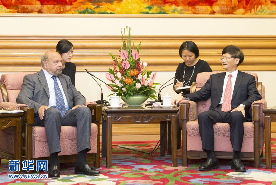 9月5日，中共中央政治局委員、中央政法委書記孟建柱在北京中南海會見國際法院院長亞伯拉罕。 新華社記者 黃敬文 攝 