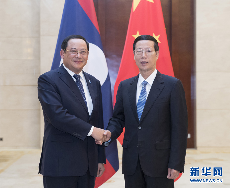 9月11日，中共中央政治局常委、國(guó)務(wù)院副總理張高麗在廣西南寧會(huì)見前來出席第十四屆中國(guó)－東盟博覽會(huì)和中國(guó)－東盟商務(wù)與投資峰會(huì)的老撾副總理宋賽。新華社記者王曄攝