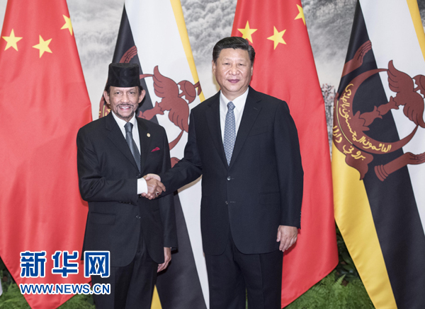 9月13日，國家主席習(xí)近平在北京人民大會(huì)堂同文萊蘇丹哈桑納爾舉行會(huì)談。 新華社記者 李濤 攝