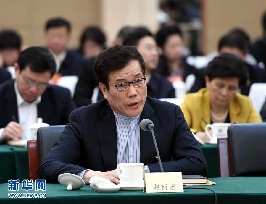 （兩會(huì)·快語(yǔ)錄）趙麗宏委員：要有中國(guó)精神，要有文化自信