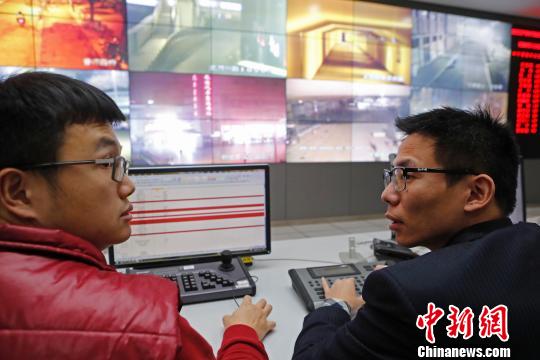 寒潮來襲上海加大對流浪、乞討等人員救助力度