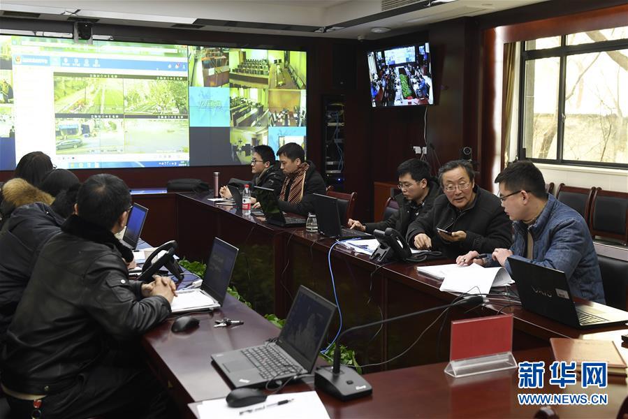（新華全媒頭條）（5）雨雪冰凍中，他們奮力前行——基層黨員干群抗擊冰雪災(zāi)害紀(jì)實