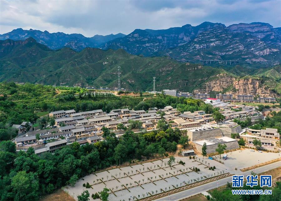 （集中連片特困地區(qū)貧困村調(diào)研行·圖文互動）（5）只要有信心，黃土變成金——河北阜平縣駱駝灣村和顧家臺村脫貧調(diào)查