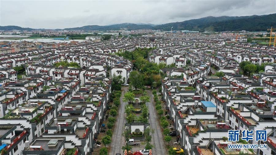 （走向我們的小康生活·圖文互動(dòng)）（1）“云南第一村”，共同富裕為什么能？