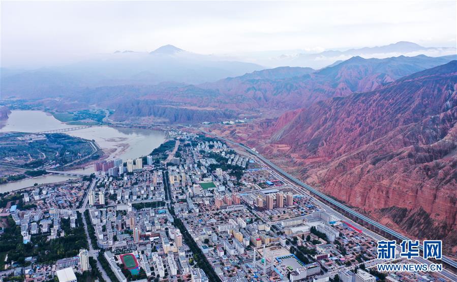 （走向我們的小康生活·決戰(zhàn)決勝脫貧攻堅(jiān)·圖文互動(dòng)）（6）甘青交界處的跨越——保安族、撒拉族的脫貧故事 