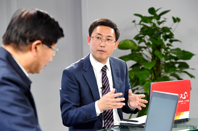 繼往不平凡，珍惜五年奮進(jìn)所取得的成就、經(jīng)驗