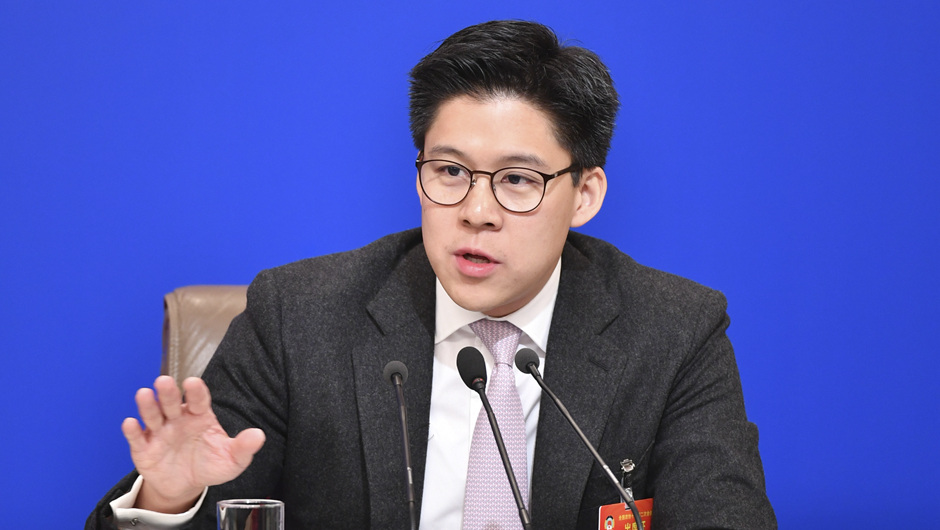 全國政協(xié)委員、中國香港體育協(xié)會暨奧林匹克委員會副會長、霍英東集團副總裁 霍啟剛