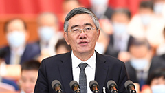 全國政協(xié)經(jīng)濟(jì)委員會(huì)副主任，原中央財(cái)經(jīng)領(lǐng)導(dǎo)小組辦公室副主任 楊偉民