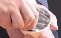 味同嚼鐵？ 日本“鐵味”冰淇淋面世