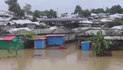 天災(zāi)！暴雨傾盆 孟加拉國難民村30萬人被困