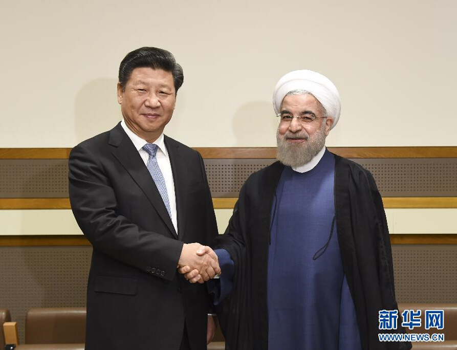 9月28日，國(guó)家主席習(xí)近平在紐約會(huì)見(jiàn)伊朗總統(tǒng)魯哈尼。 新華社記者李學(xué)仁 攝