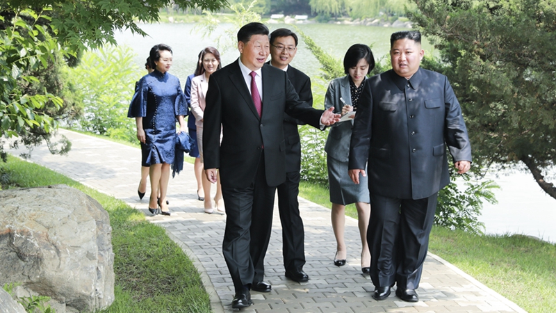 習(xí)近平會(huì)見朝鮮勞動(dòng)黨委員長、國務(wù)委員會(huì)委員長金正恩